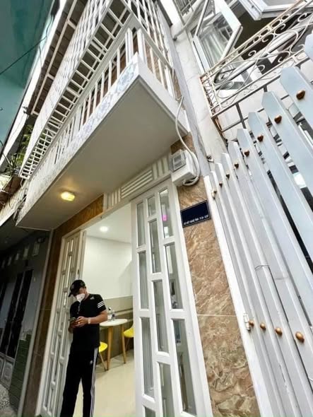 Nhà nguyên căn cho thuê Xô Viết Nghệ Tĩnh, Bình Thạnh 18m² giá 7.2 triệu - Gần chợ, thuận tiện đi học!