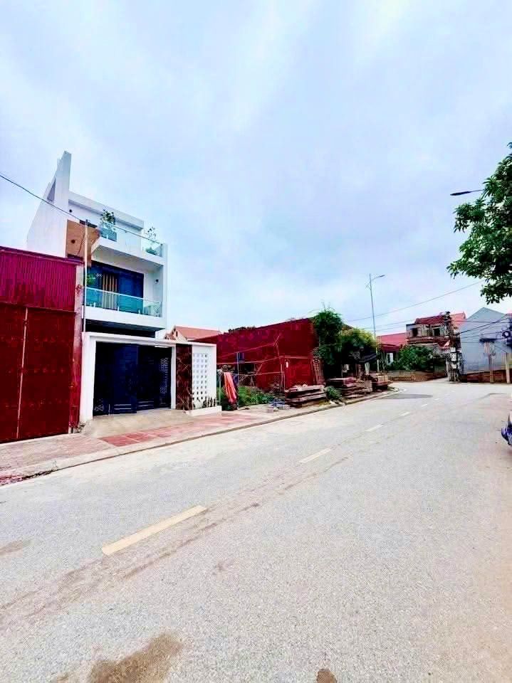 Đất thổ cư Thắng Lợi Văn Giang 110.1m² - Sẵn nhà mới xây đẹp, giá thỏa thuận!