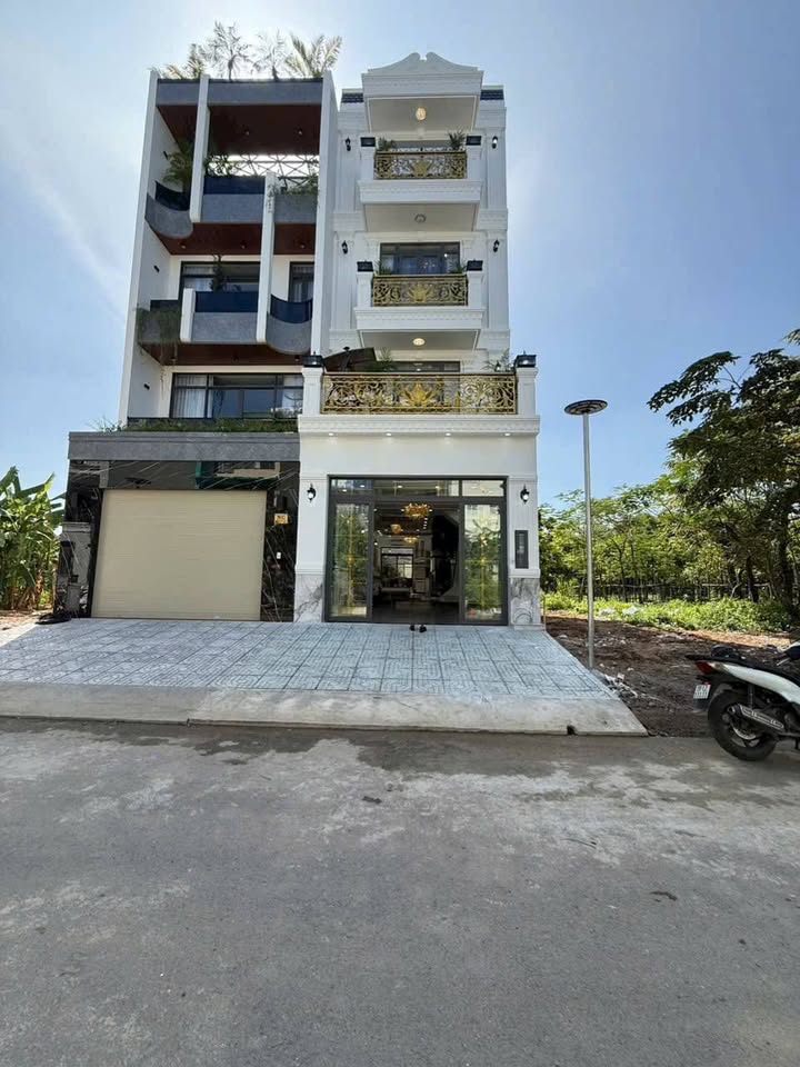 Nhà phố Khu Tái Định Cư Phú Mỹ, Quận 7, 90m² giá 18.6 tỷ - Sẵn sàng vào ở!