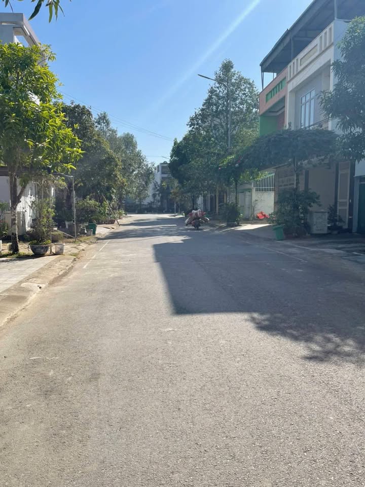 Đất nền Trục chính Đỗ Đại, Quảng Thắng 80m² giá 4 tỷ - Cơ hội đầu tư kinh doanh tuyệt vời!