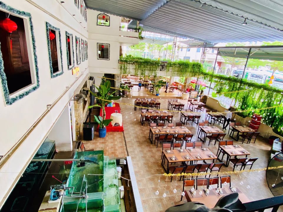 Cho thuê FrontHouse 18B Phan Văn Trị, Gò Vấp, 1400m² - Kinh doanh ngay!