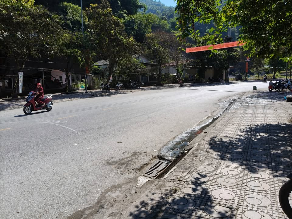 Nhà mặt đường Quốc lộ 12, xã Na Sang, 1500m² - Sổ đỏ chính chủ!