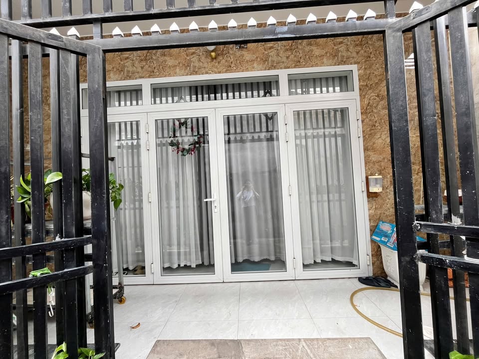 Nhà cấp 4 Phường Phú Thủy 80m² giá 2.5 tỷ - Chính chủ thương lượng ngay!