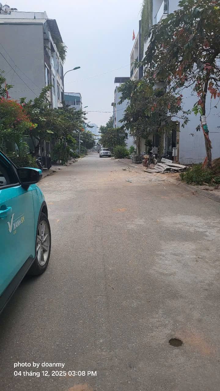 Đất phân lô Nguyễn Mậu Tài Trâu Quỳ 52m² giá 10.3 tỷ - Vị trí đắc địa!