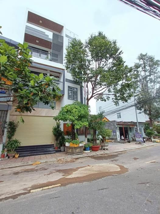 Nhà mặt tiền Trường Sơn Nha Trang 91.3m² giá 8.5 tỷ - Cách biển chỉ 5 phút!