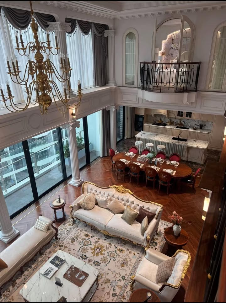 Căn hộ Vinhomes Green Bay, Nam Từ Liêm, 92m² giá 24 triệu - Full nội thất, vào ở ngay!