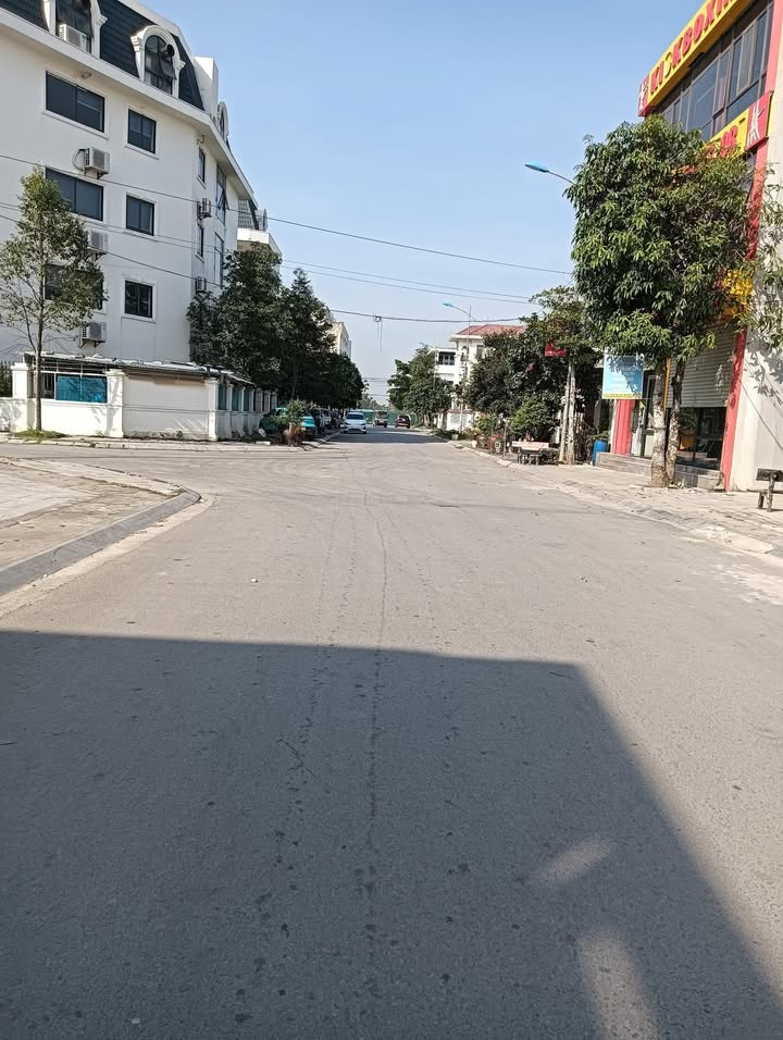 Đất nền Bắc Sơn Sầm Sơn 250m² - Gần trường học quốc tế, giá thỏa thuận!