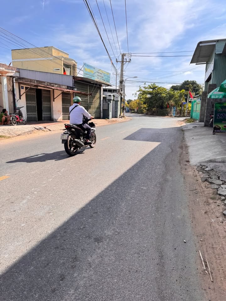 Đất thổ cư mặt tiền Đặng Văn Lãnh 177m² giá 2.9 tỷ - Cơ hội đầu tư tuyệt vời!