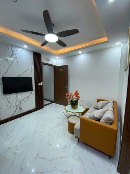 Căn hộ Khâm Thiên Đống Đa 46m² giá chỉ 2,45 tỷ - Sổ hồng sắp có!