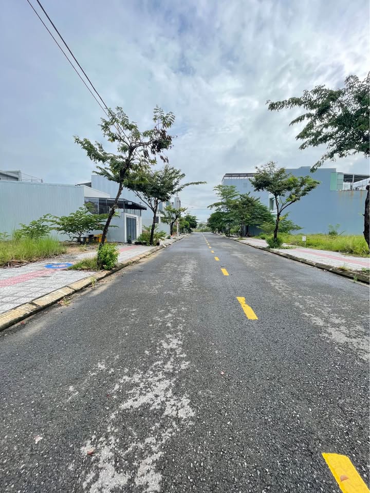 Đất nền Hòa Quý, Ngũ Hành Sơn, Đà Nẵng 110m² giá 5.1 tỷ - Đầu tư sinh lời ngay!