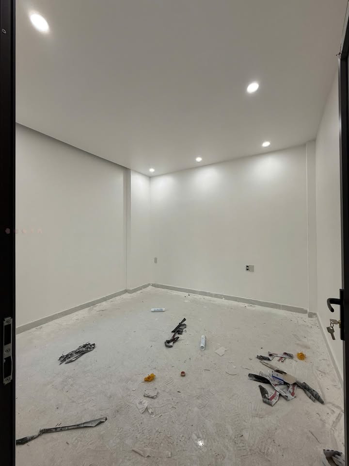 Nhà 3 tầng mới xây Đằng Lâm 43m² giá 3 tỷ - Không thể bỏ lỡ!