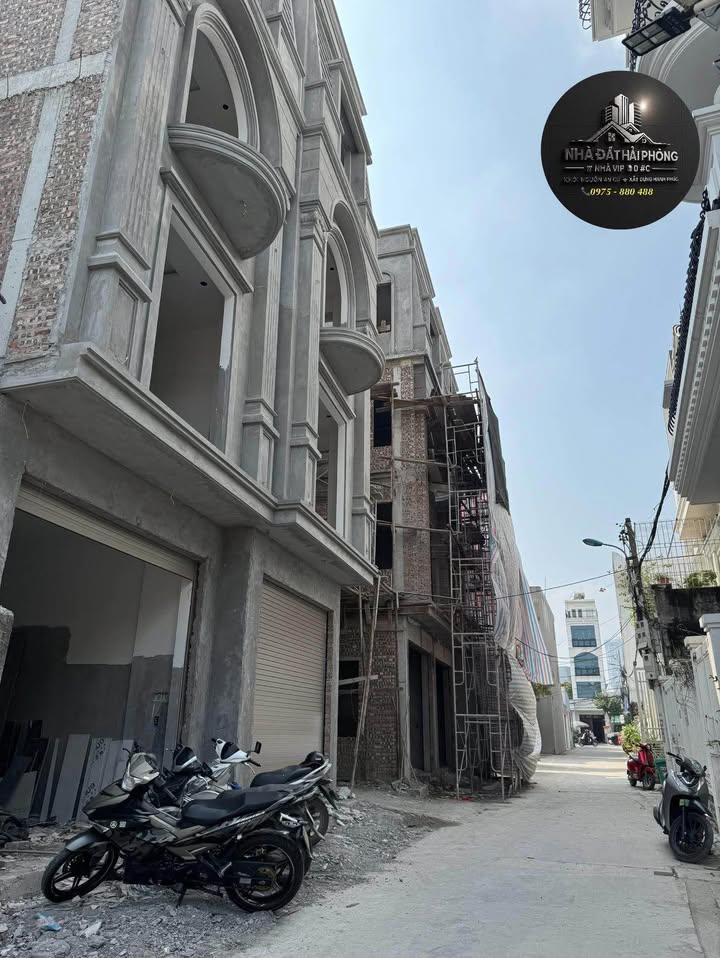 Nhà xây mới 4 tầng tại Đông Hải - 3.8 tỷ - Chính chủ, pháp lý rõ ràng!