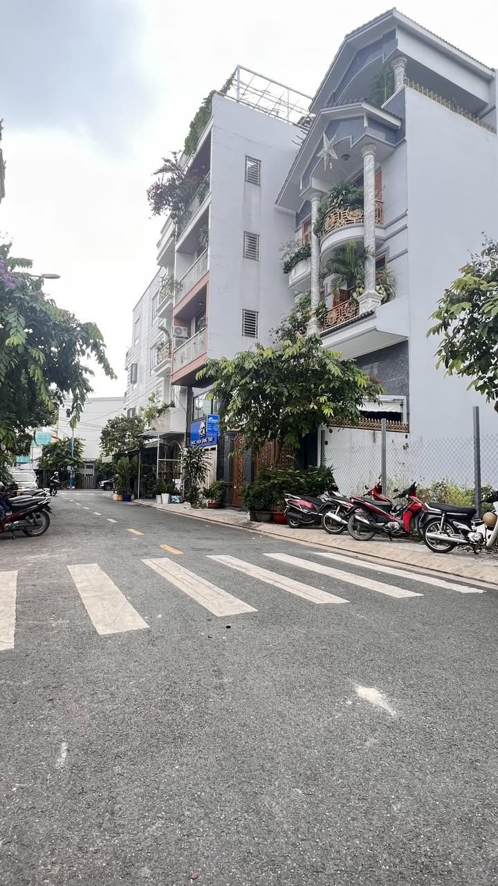 Đất Bàu Cát Tân Bình 120m² giá 12 tỷ - Khu vực xây dựng 7 tầng