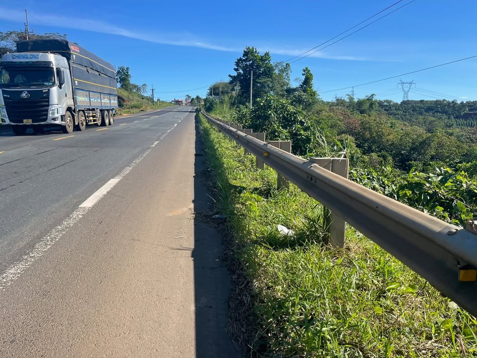 Đất nền Quốc lộ 14, Quảng Tín, Đắk Nông 8 sào giá 5 tỷ - Cơ hội đầu tư hấp dẫn!