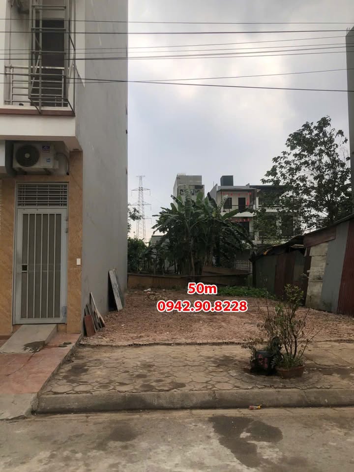 Đất nền 50m² tại Cầu Giấy, Hà Nội - Sổ đỏ chính chủ, giá 2.05 tỷ - Bán gấp!