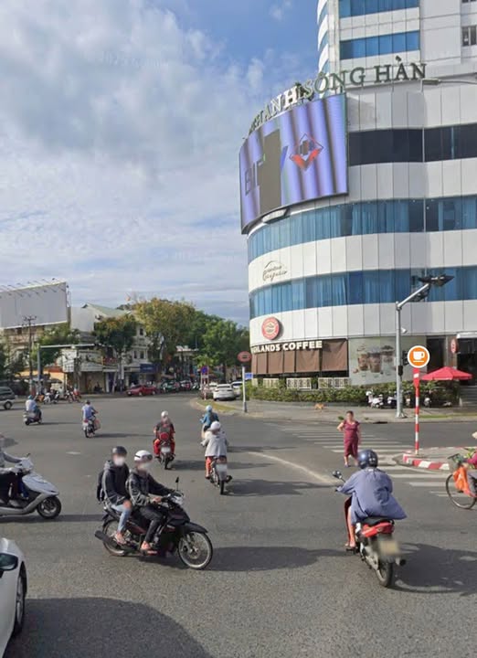 Đất lô góc 2 mặt tiền Nguyễn Văn Linh, Hải Châu 55m² chỉ 3 tỷ - Cơ hội hiếm có!