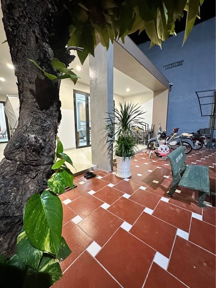 Nhà cấp 4 hiện đại tại Hẻm Đường Châu Văn Giác, Phường 4, Tân An - Giá chỉ 4.2 tỷ!