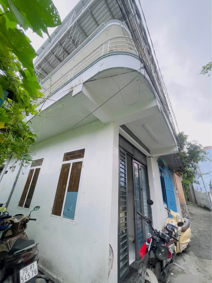 Nhà hẻm Phan Đình Giót Nha Trang 52m² giá 1.65 tỷ - Cơ hội đầu tư tuyệt vời!