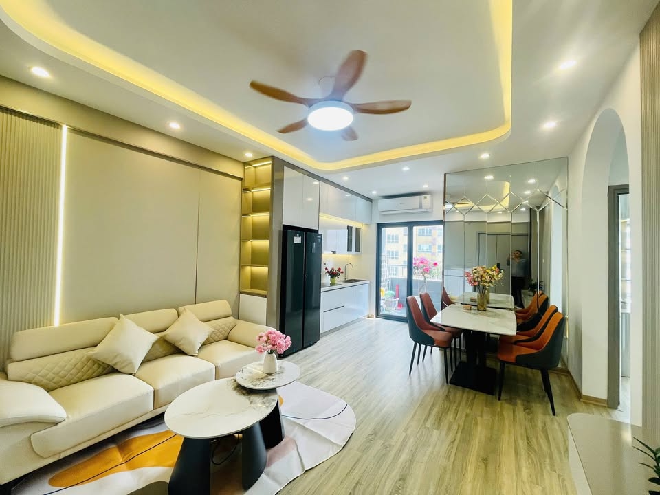 Căn hộ CT 2B Cổ Nhuế 1 64m² giá 4 tỷ - Nội thất hiện đại, ở ngay!