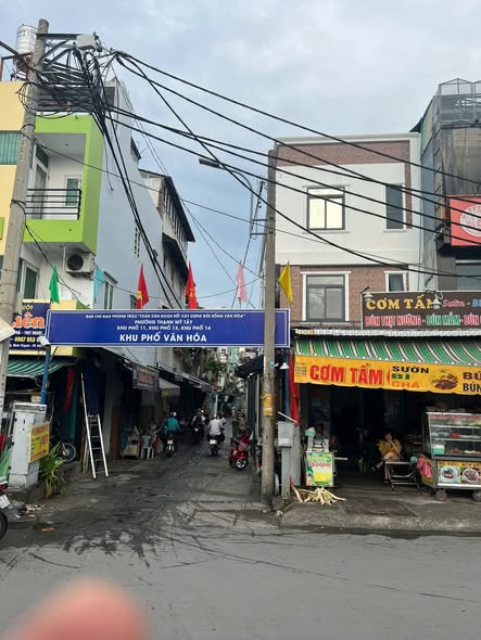 Nhà góc 2 mặt Nguyễn Văn Lạc, Bình Thạnh 204m² giá 42 tỷ - Tiềm năng kinh doanh vượt trội!