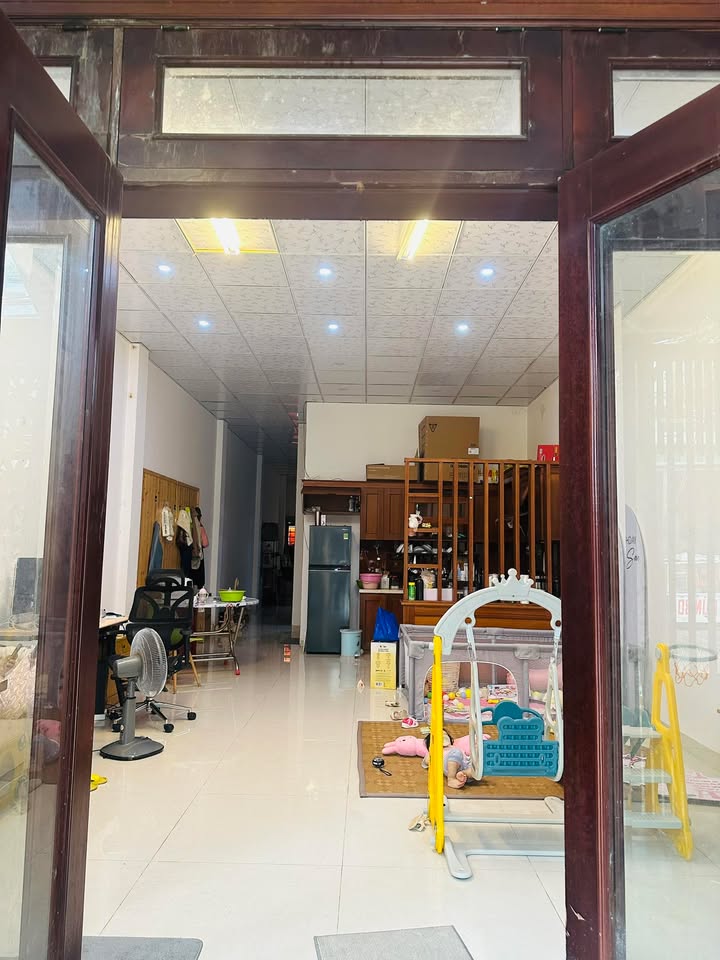 Nhà nguyên căn đường Bùi Kỷ, Cẩm Lệ 100m² - Giá chỉ 10 triệu/tháng!