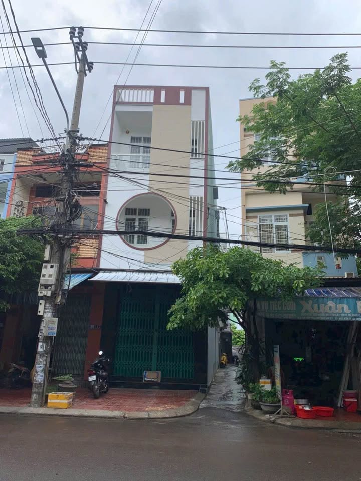 Nhà 3 mê mặt tiền 37 Thành Thái, Quy Nhơn 63m² giá 6 tỷ - Kinh doanh cực tốt!