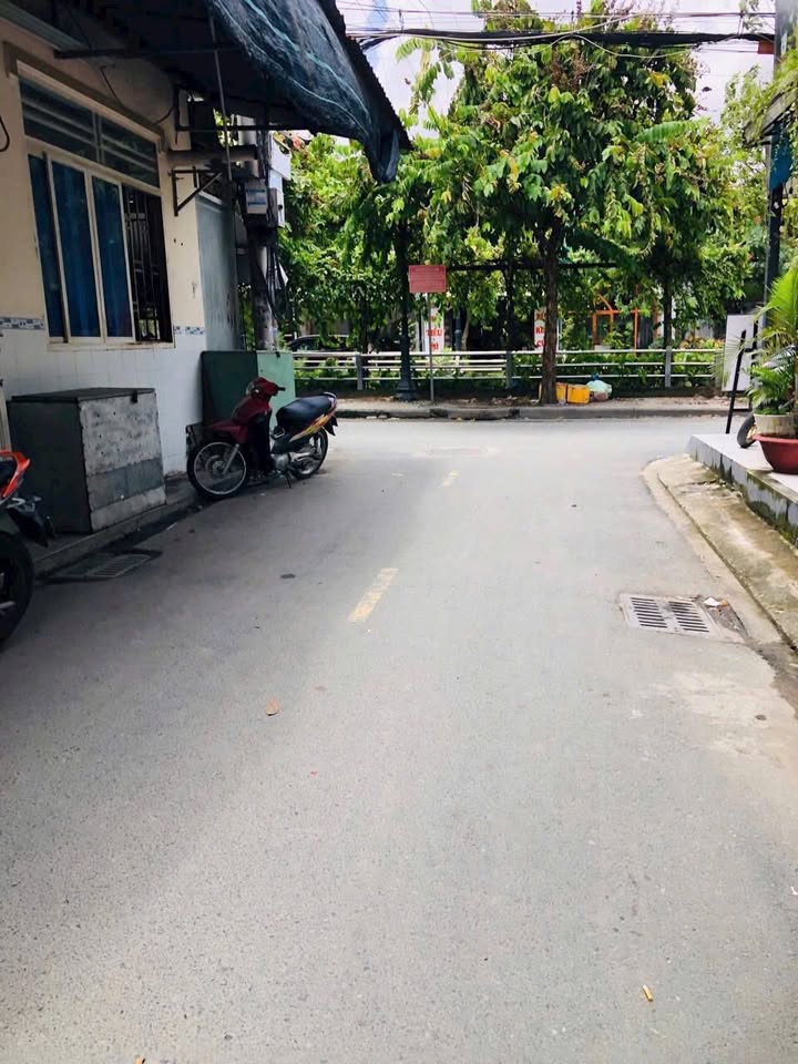 Đất nền 100m² hẻm nhánh Mạc Thiên Tích Ninh Kiều - Giá chỉ 2.5 tỷ, dễ dàng thương lượng!