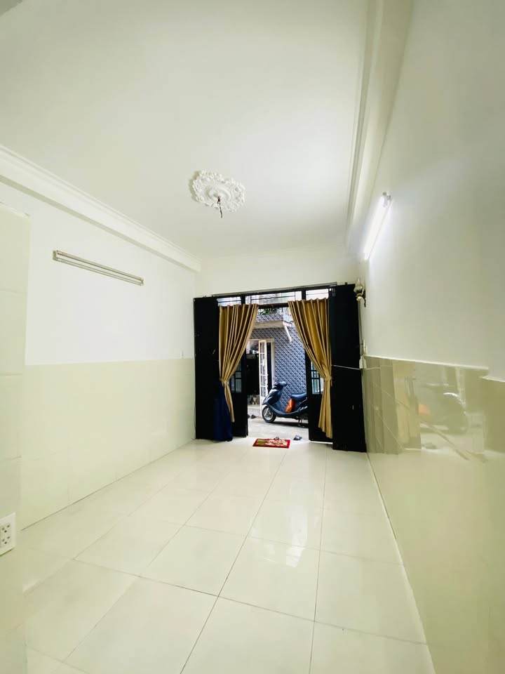 Nhà đẹp 1 trệt 1 lầu tại đường Số 2, Trường Thọ, 32.8m² chỉ 1.75 tỷ - Sổ đỏ chính chủ