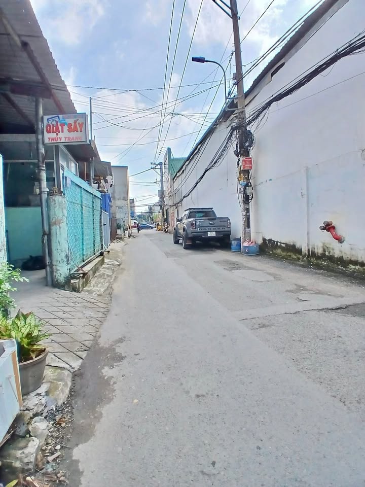Đất hẻm xe tải Hiệp Bình Phước 77m² giá 6.2 tỷ - Xây dựng 5 tầng tiện nghi!