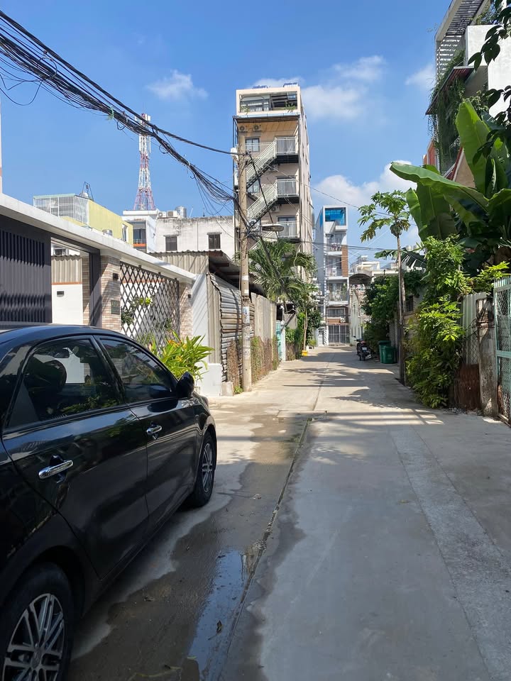 Đất nền Bùi Đình Tuý Bình Thạnh 200m² giá 24 tỷ - Cơ hội đầu tư tuyệt vời!