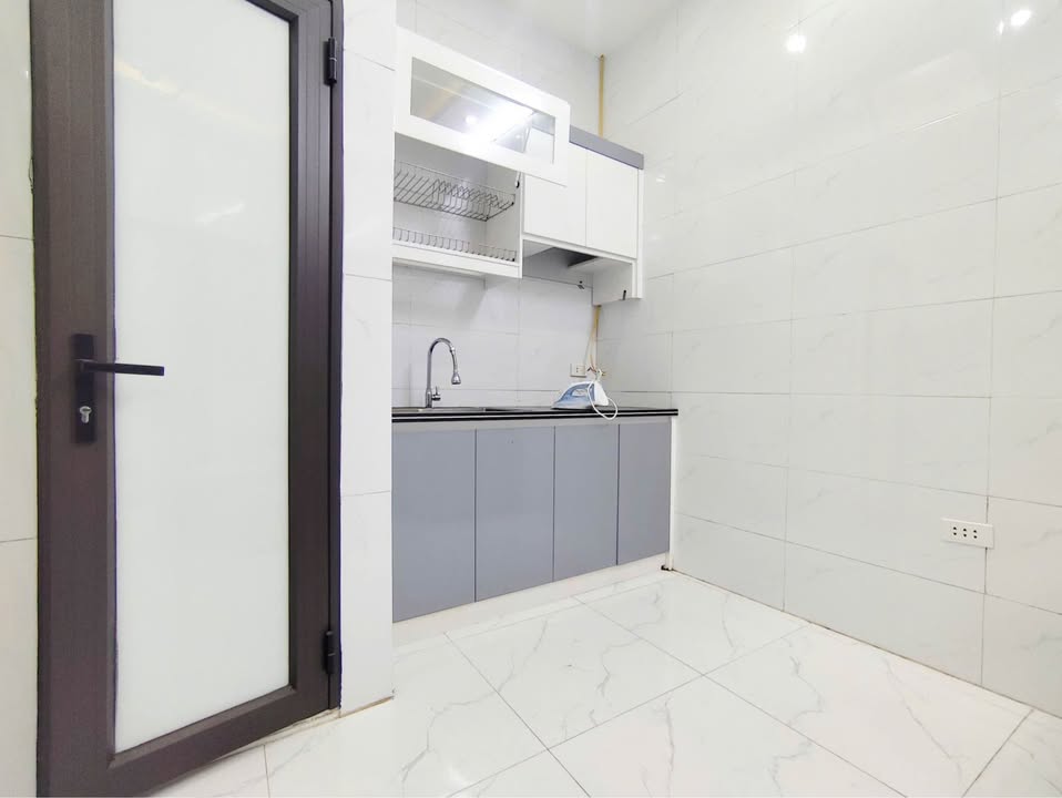 Nhà độc lập 3 tầng Trần Nguyên Hãn 24m² giá 1.189 tỷ - Sẵn sàng vào ở ngay!