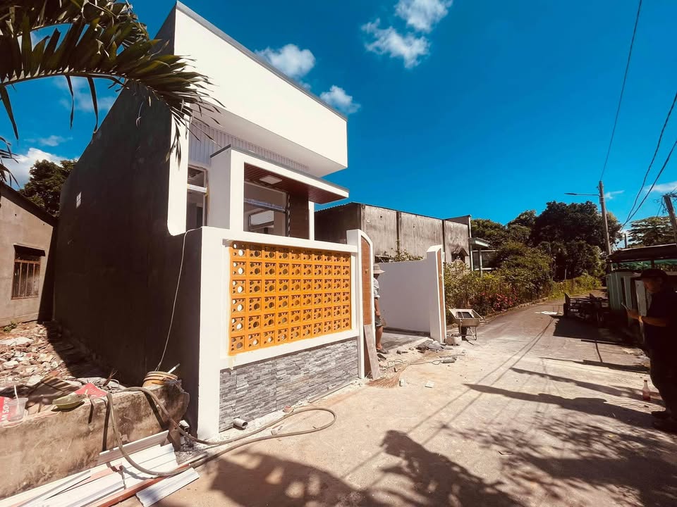 Nhà mới bán tại đường 84, Long Phước, Bà Rịa - 96m² chỉ 1.85 tỷ!