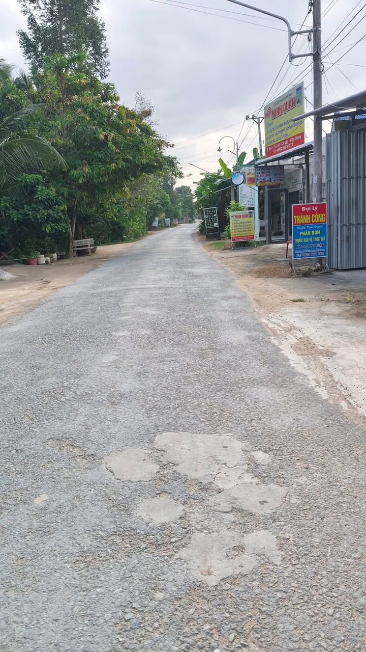 Đất nền ấp 6, xã Phú An, huyện Cai Lậy 420m² - Sổ riêng, giá chỉ 2.4 tỷ!