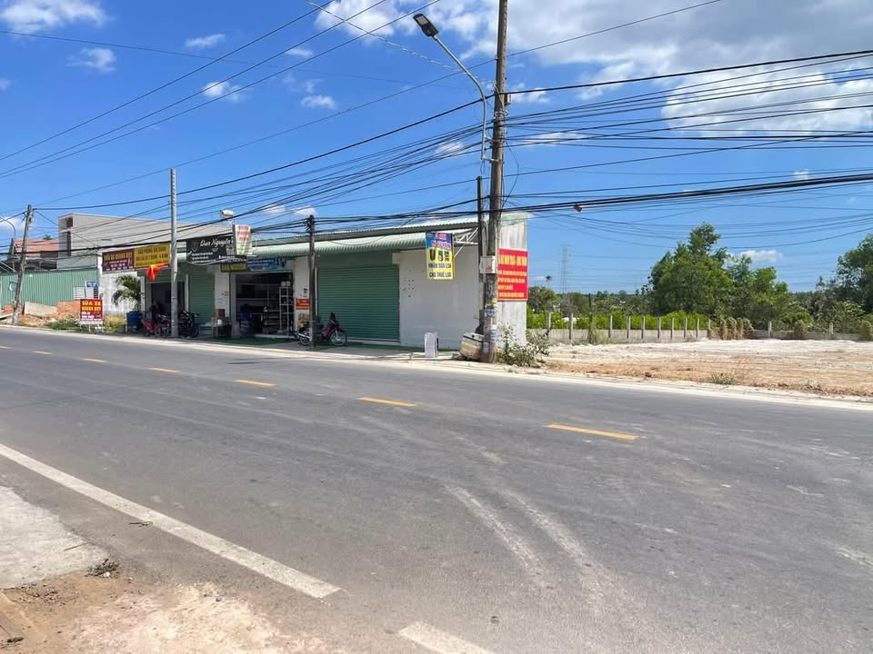 Đất nền mặt tiền Hùng Vương, xã Phước An, 1594m² giá chỉ 15.5 tỷ - Cơ hội đầu tư hiếm có!