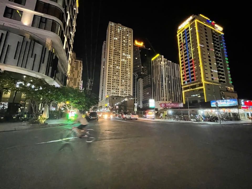 FrontHouse Trần Bạch Đằng Đà Nẵng 100m² giá 25 tỷ - View biển Mỹ Khê tuyệt đẹp!