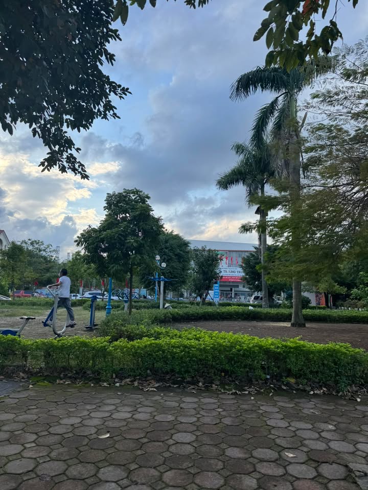 Đất lô góc đường Thành Trung, Gia Lâm 45m² giá 8.5 tỷ - Cơ hội đầu tư sinh lời!