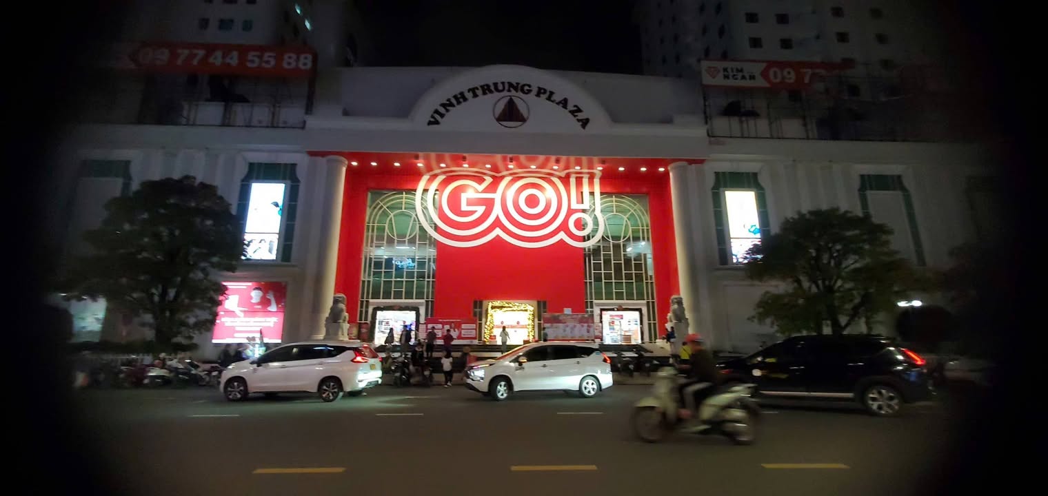 Cho thuê mặt tiền Hùng Vương Đà Nẵng 300m² giá 110 triệu - Kinh doanh sầm uất!