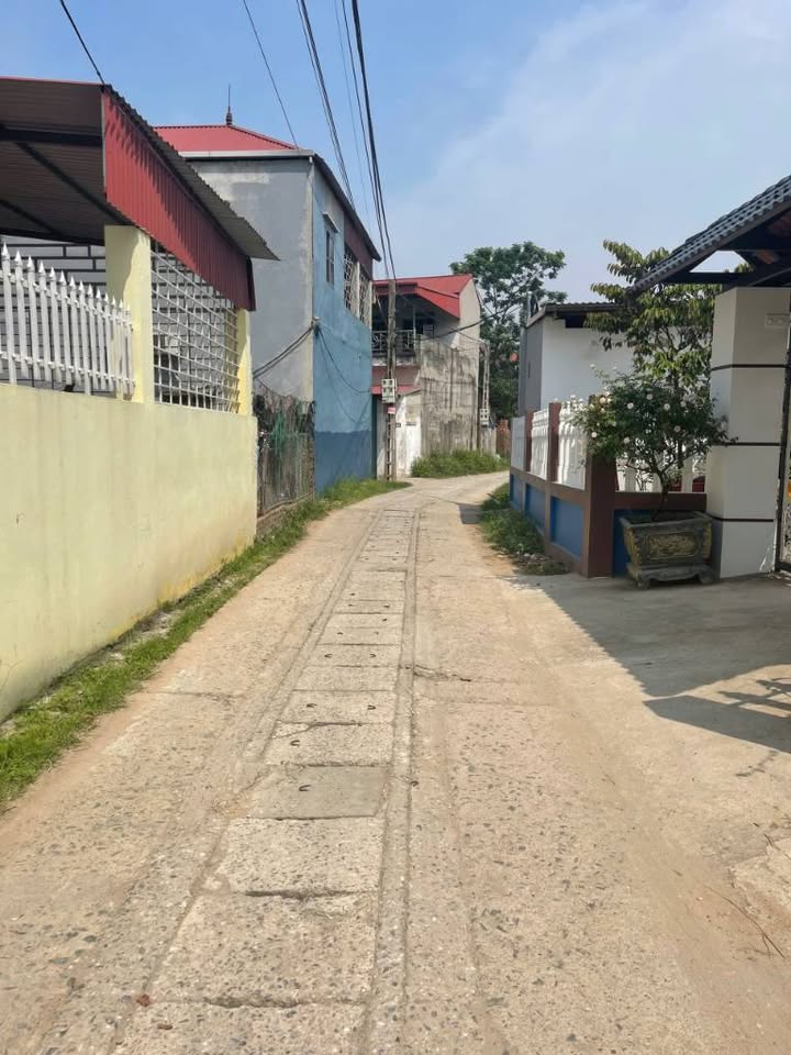 Đất nền 50m² ngõ 3 gác - Tả Thanh Oai - Giá 3 tỷ - Sổ đỏ chính chủ!