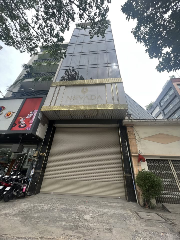 Cho thuê FrontHouse mặt tiền đường Cộng Hòa, Quận Tân Bình, 88m² - Không gian trống suốt, phù hợp kinh doanh!