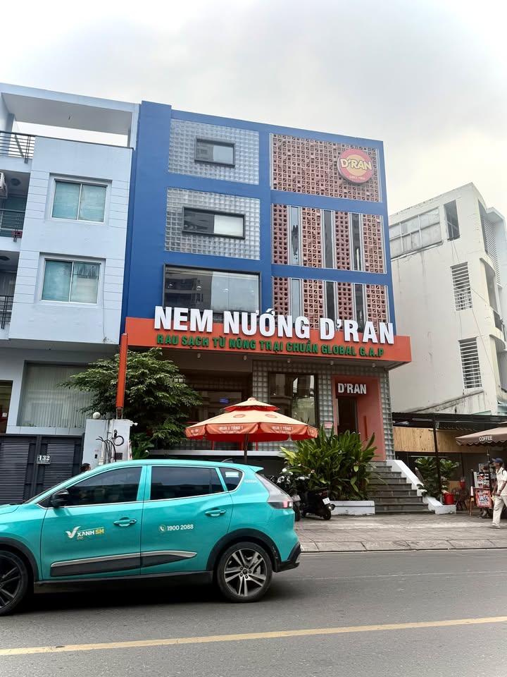 Bán mặt tiền FrontHouse Phổ Quang, Phú Nhuận 177m² - Kinh doanh đa ngành nghề, giá 57 tỷ!