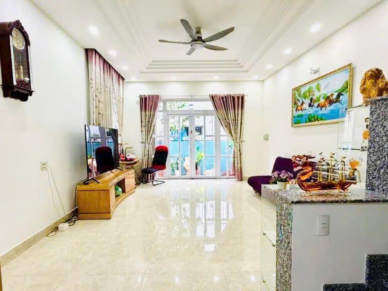 Villa mini 100m² tại Bình Thạnh giá 13 tỷ - Dọn vào ở ngay!