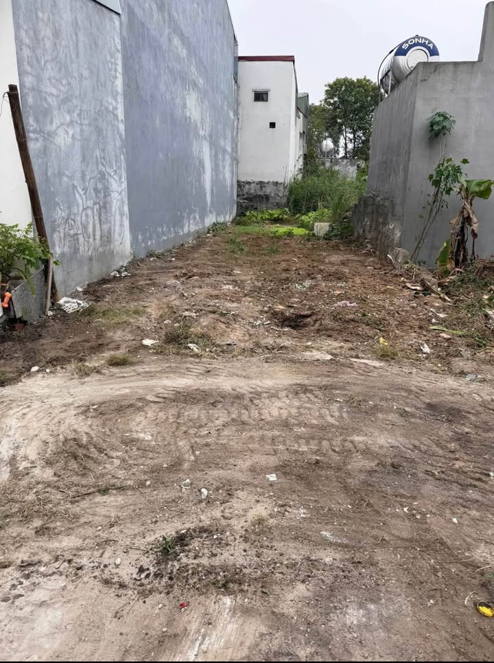 Đất nền Bạch Thượng Duy Tiên 71m² giá 1.55 tỷ - Vị trí đắc địa, ô tô vào tận nơi!