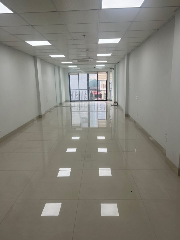 Cho thuê lẻ các tầng - Nhà mặt phố Nguyễn Ngọc Nại, Thanh Xuân 80m² - Thích hợp làm văn phòng, lớp học!