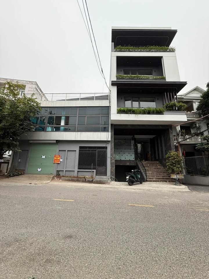 Nhà 3 tầng Lê Quý Đôn, Việt Trì 155m² giá 13 tỷ - Sổ đỏ chính chủ!