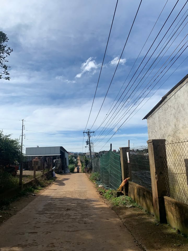 Đất nền xã Đạ Ròn 100m² giá 2.24 tỷ - Mặt tiền 16m, pháp lý rõ ràng!