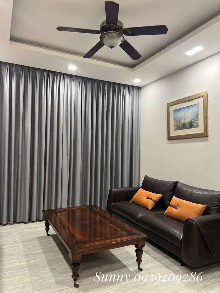 Căn hộ The Vista An Phú 109m² giá 30 triệu - View thoáng mát, đầy đủ nội thất!