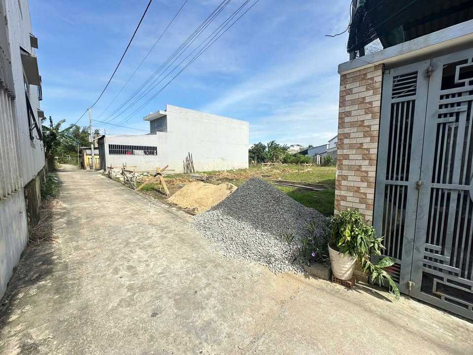 Đất nền Hoà Quý Đà Nẵng 100m² giá 1.95 tỷ - Đường ô tô thông thoáng!