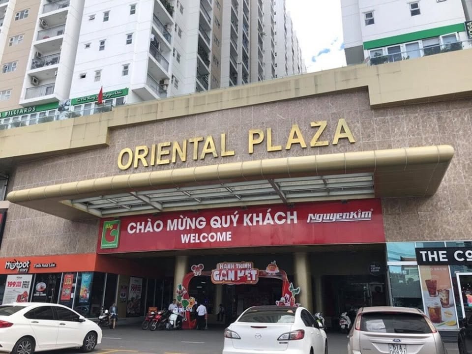 Căn hộ Oriental Plaza Tân Phú 103m² giá 16 triệu - View đẹp, ở ngay!