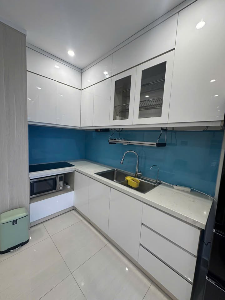 Căn hộ 2PN Vinhomes Grand Park Thủ Đức 69m² giá 3.35 tỷ - Full nội thất sang trọng!