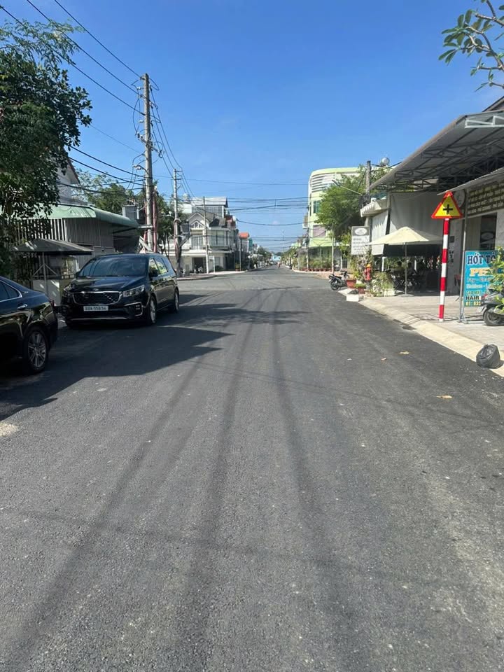 Nhà cho thuê đường Triệu Thị Trinh, Bình Khánh, Long Xuyên - Giá 5 triệu/tháng